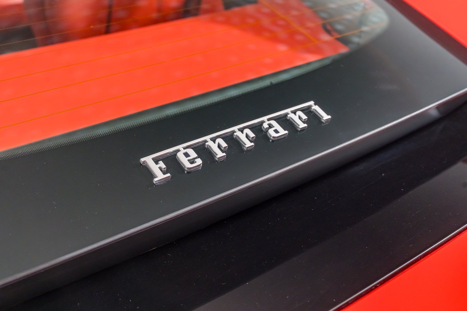 Used 2018 Ferrari 812 Superfast RWD image 48