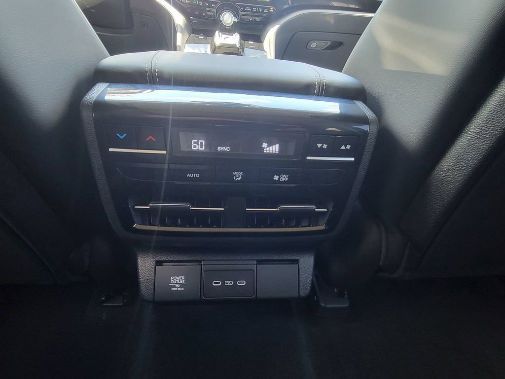 Certified 2026 Acura MDX w/ Technology Package FWD image 15