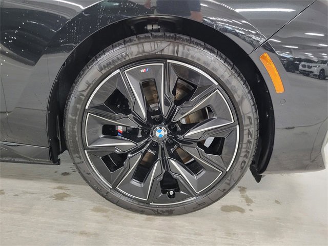 New 2026 BMW i7 eDrive50 w/ M Sport Package image 4