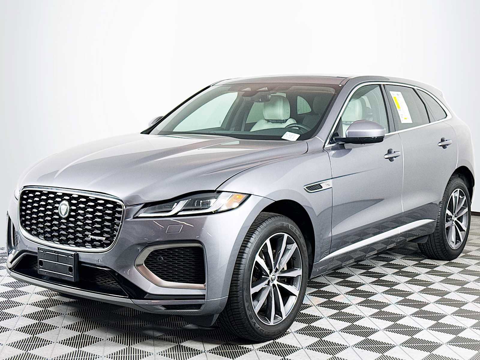 Used 2025 Jaguar F-PACE R-Dynamic S