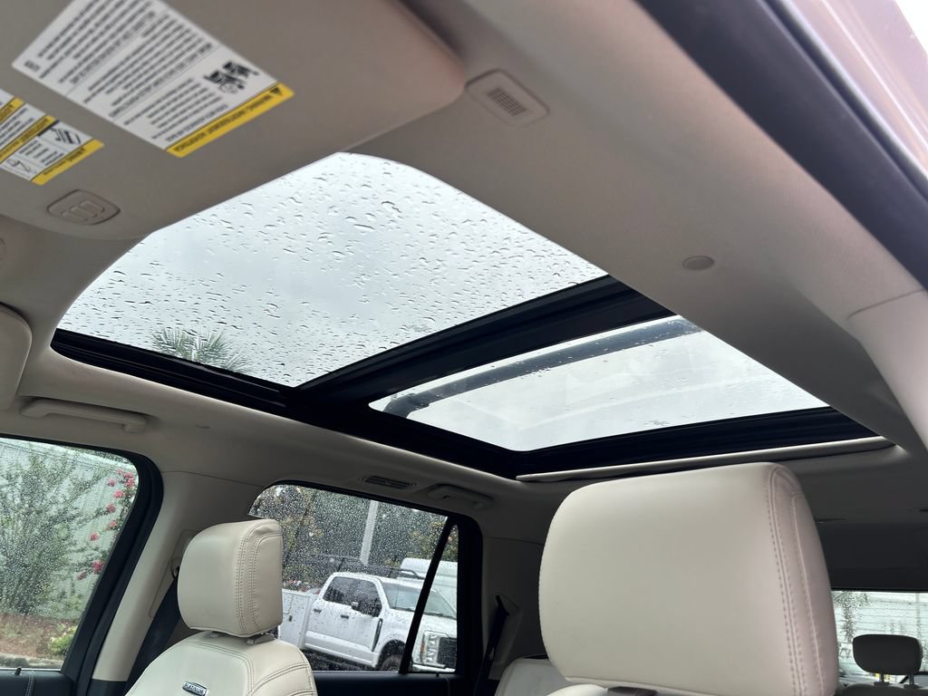 Used 2019 Ford Expedition Platinum RWD image 13