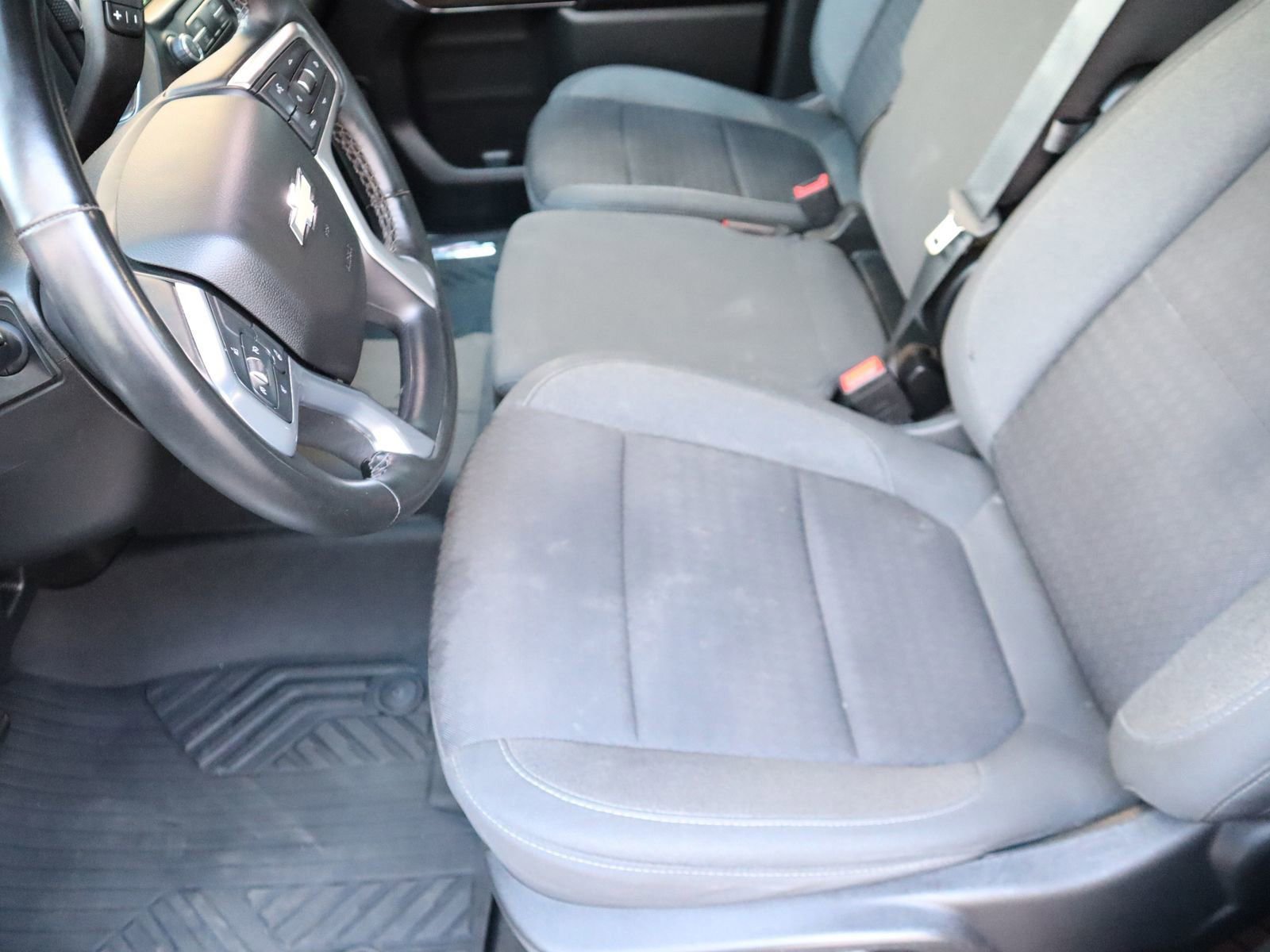 Used 2023 Chevrolet Silverado 2500 LT w/ Convenience Package image 31