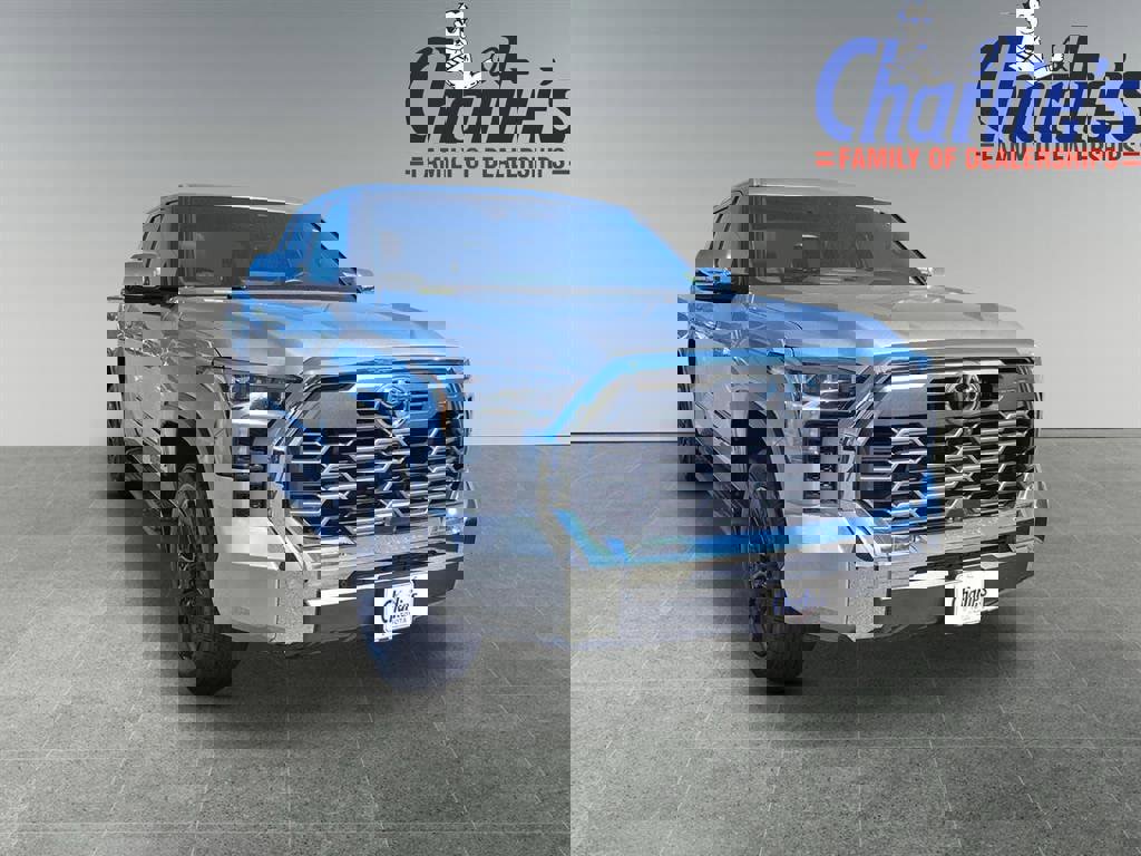 Used 2023 Toyota Tundra 1794 Edition image 3