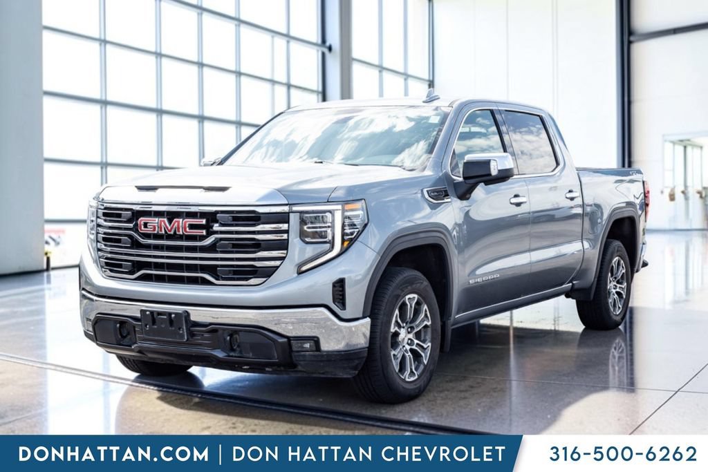 Used 2025 GMC Sierra 1500 SLT AWD/4WD image 19
