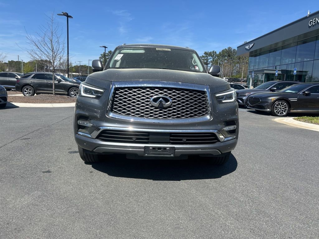Used 2019 INFINITI QX80 Luxe w/ All-Season Package image 2