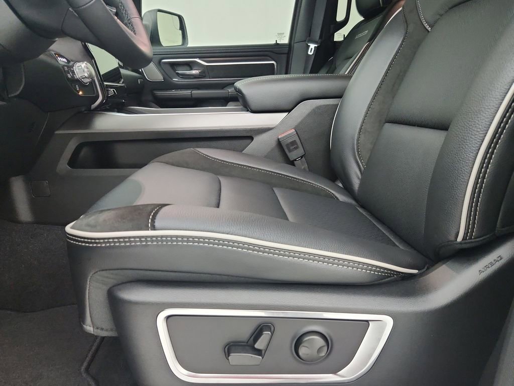 New 2026 RAM 1500 Laramie w/ Night Edition image 20