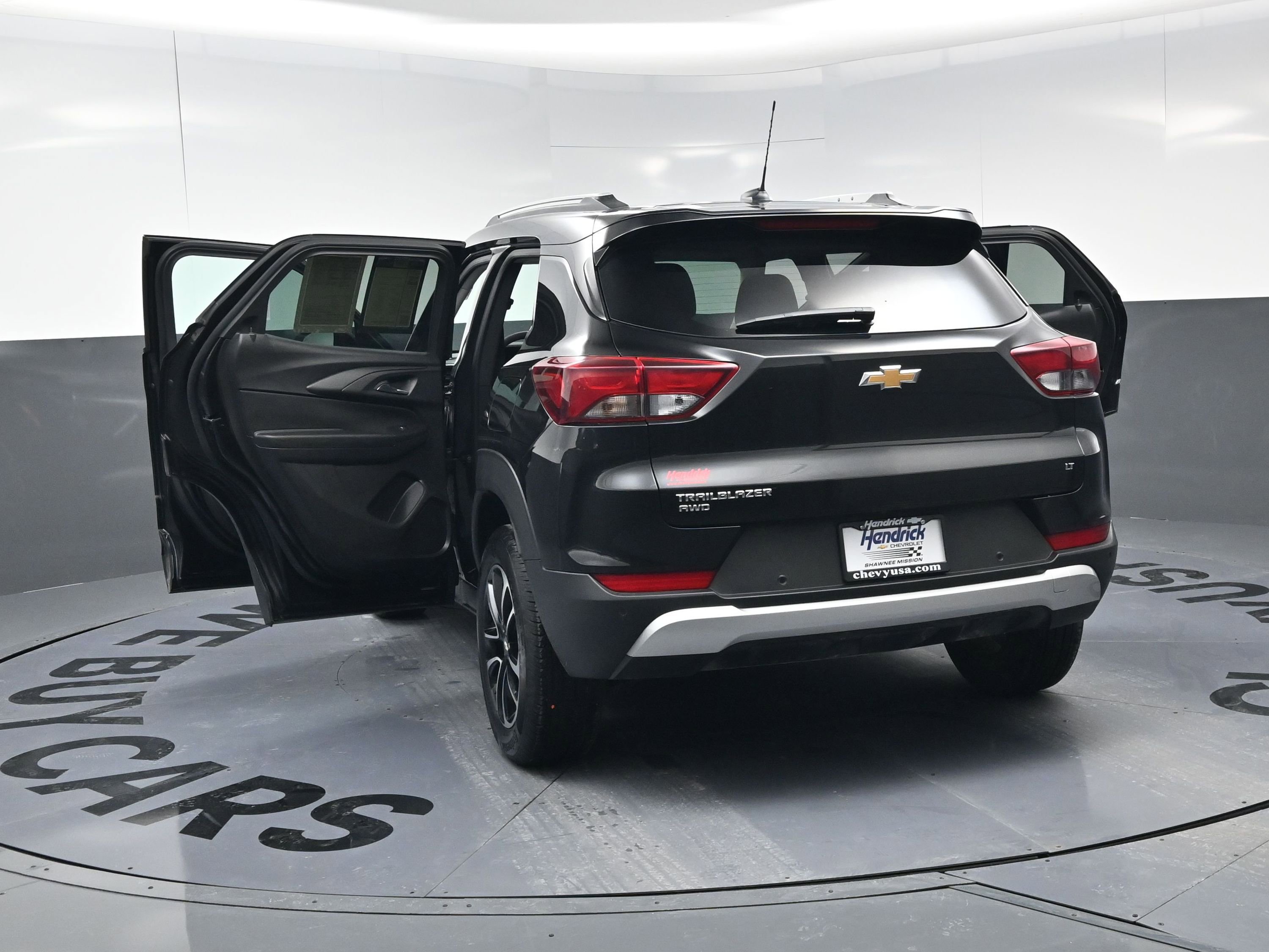 Certified 2025 Chevrolet TrailBlazer LT w/ Driver Confidence Package image 27