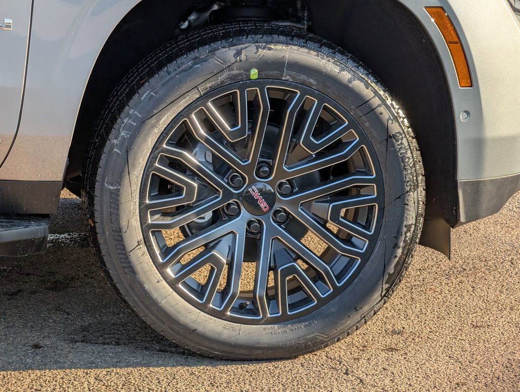 New 2026 GMC Yukon XL Elevation image 11