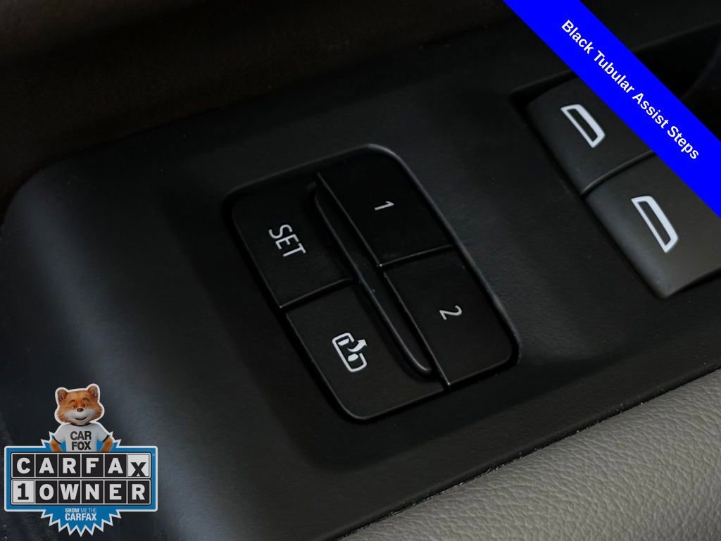 Used 2022 Chevrolet Tahoe Z71 w/ Luxury Package image 27