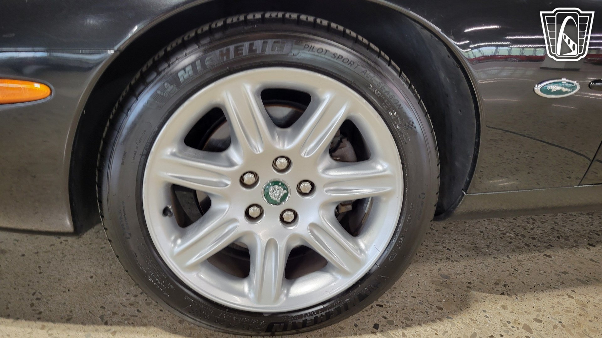 Used 2000 Jaguar XK8 Convertible RWD image 5