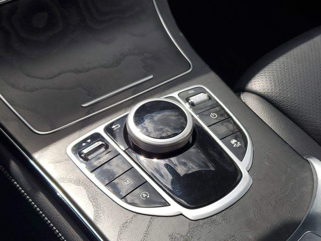 Used 2019 Mercedes-Benz GLC 300 w/ Premium Package image 29