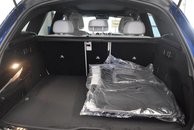 New 2027 Mercedes-Benz GLC 300 4MATIC image 16