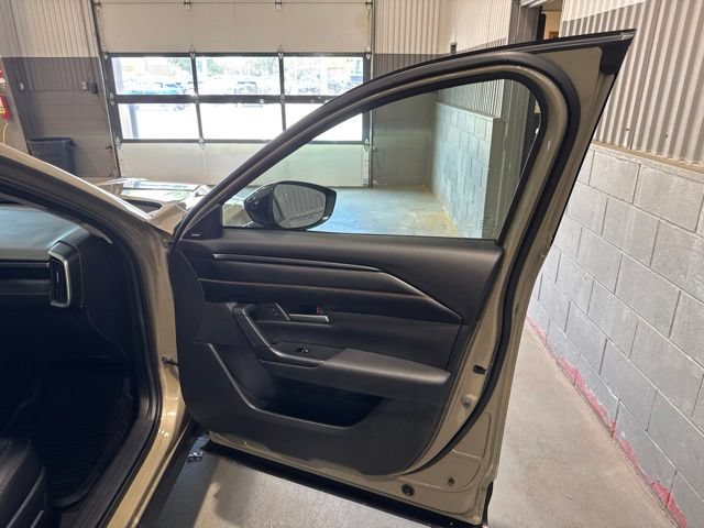 Used 2023 MAZDA CX-50 AWD 2.5 Turbo w/ Premium Pkg image 17