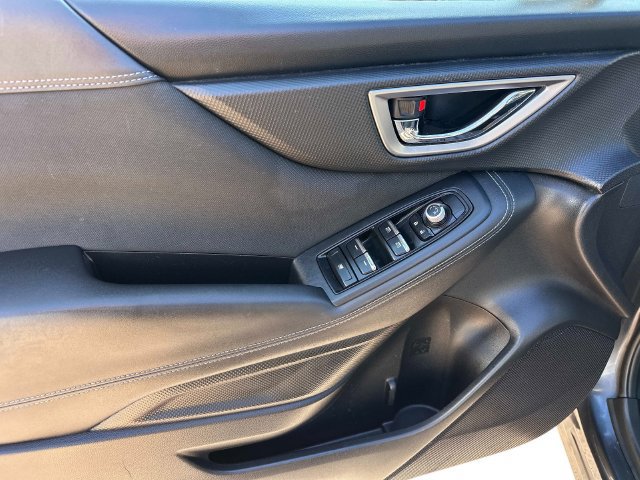 Used 2019 Subaru Forester Premium AWD/4WD image 17