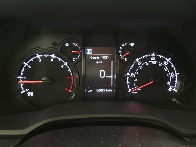 Used 2022 Toyota 4Runner SR5 AWD/4WD image 20