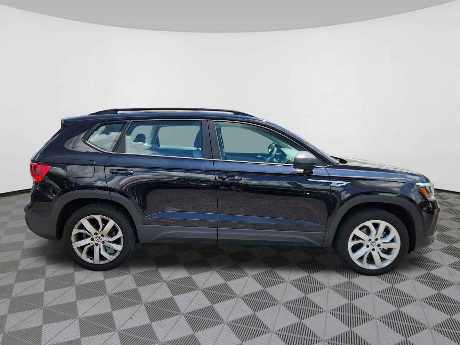 Used 2023 Volkswagen Taos S w/ Driver Assistance Package AWD/4WD image 6