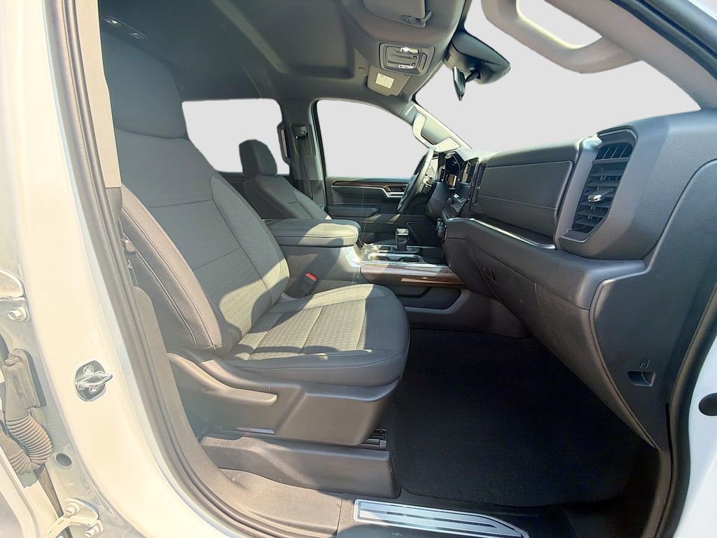 Used 2023 Chevrolet Silverado 1500 LT Trail Boss w/ Protection Package image 14