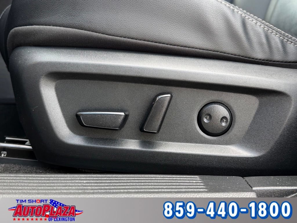 Used 2024 Nissan Rogue SL AWD/4WD image 27