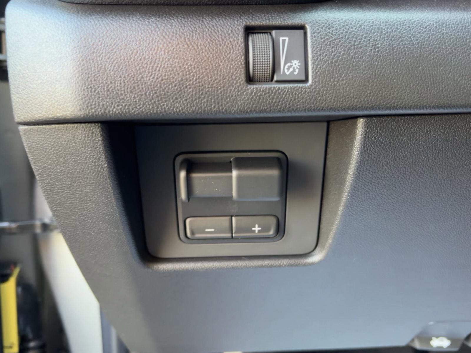 New 2026 GMC Canyon AT4 image 20