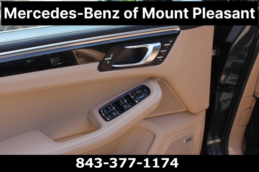 Used 2022 Porsche Macan image 18