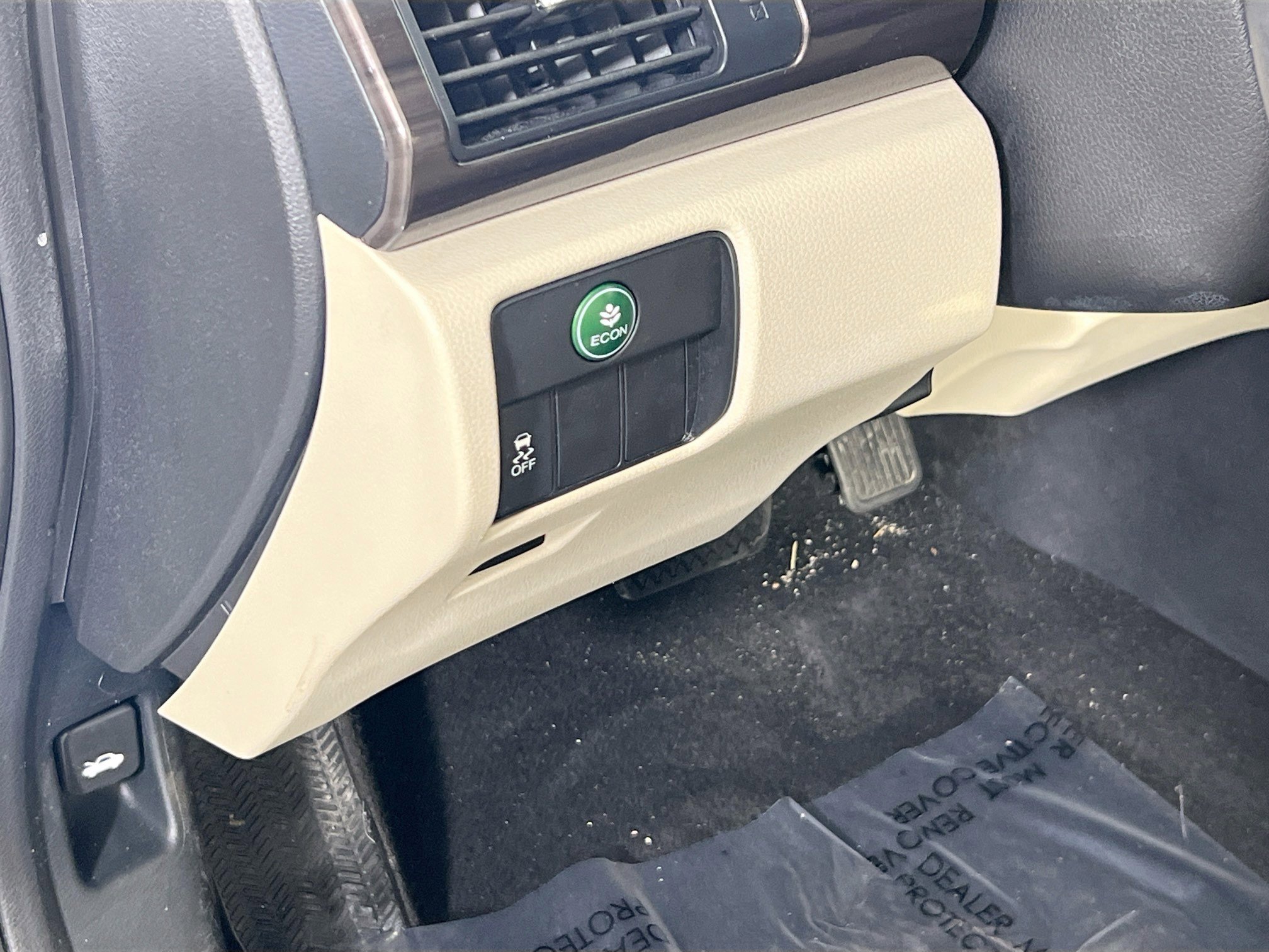 Used 2017 Honda Accord EX-L image 10