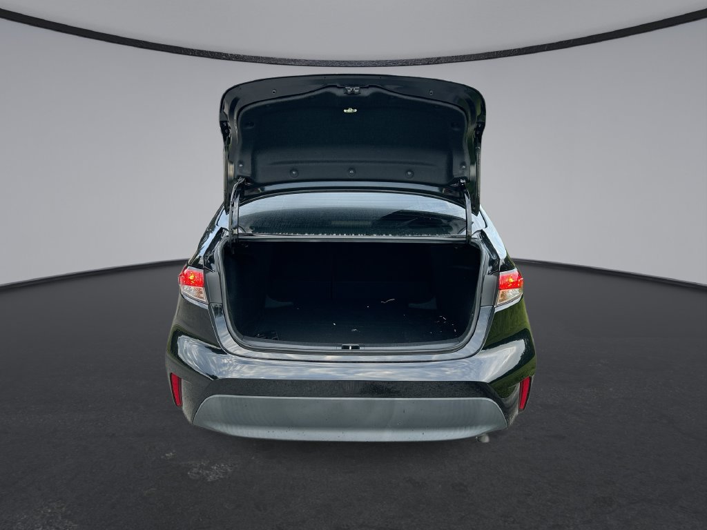 Used 2023 Toyota Corolla LE FWD image 29
