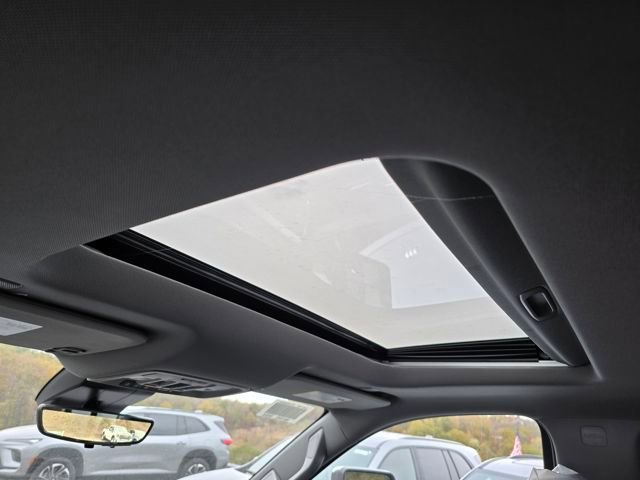 New 2026 GMC Sierra 2500 Denali w/ Denali Reserve Package image 7