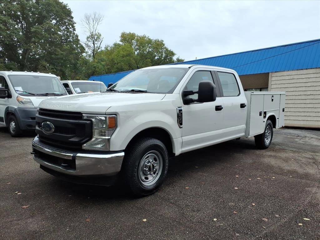 Used 2021 Ford F250 XL w/ Power Equipment Group image 9