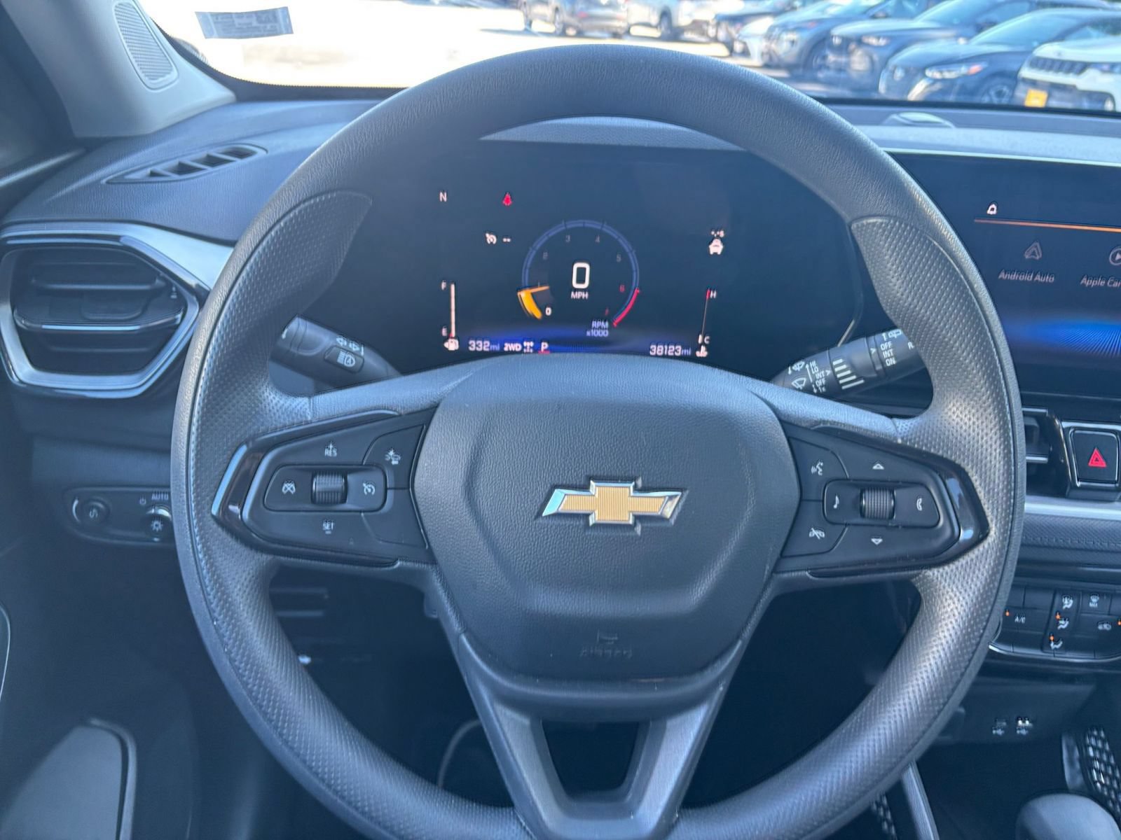 Used 2025 Chevrolet TrailBlazer LT AWD/4WD image 33