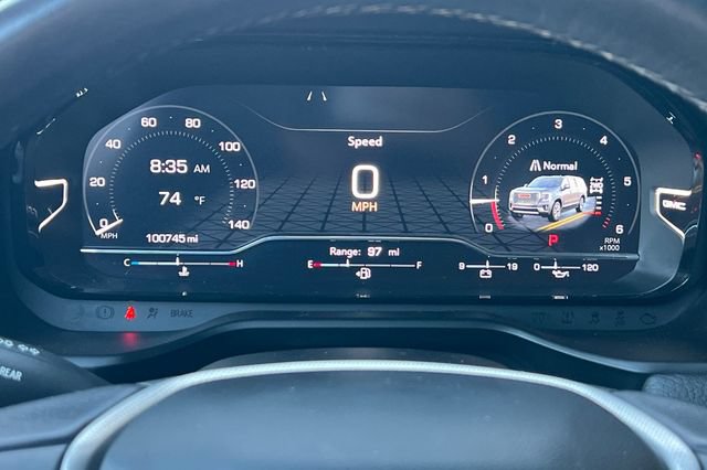 Used 2022 GMC Yukon Denali w/ Denali Premium Package AWD/4WD image 36