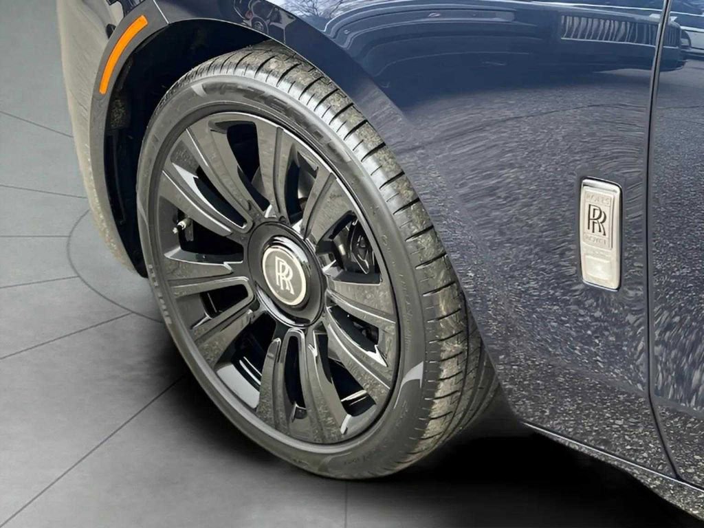 Certified 2023 Rolls-Royce Ghost AWD/4WD image 23