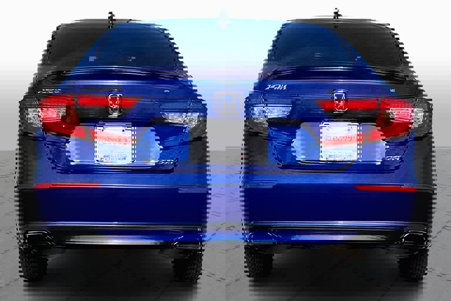 Used 2018 Honda Accord Sport image 4