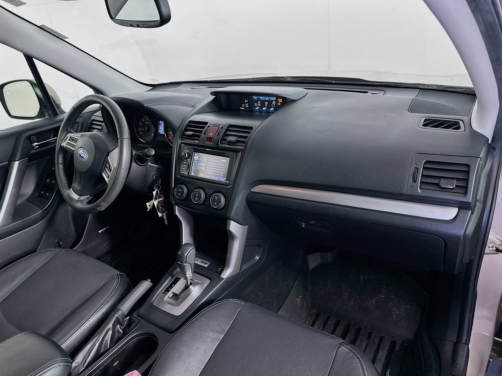 Used 2015 Subaru Forester 2.5i Limited AWD/4WD image 29