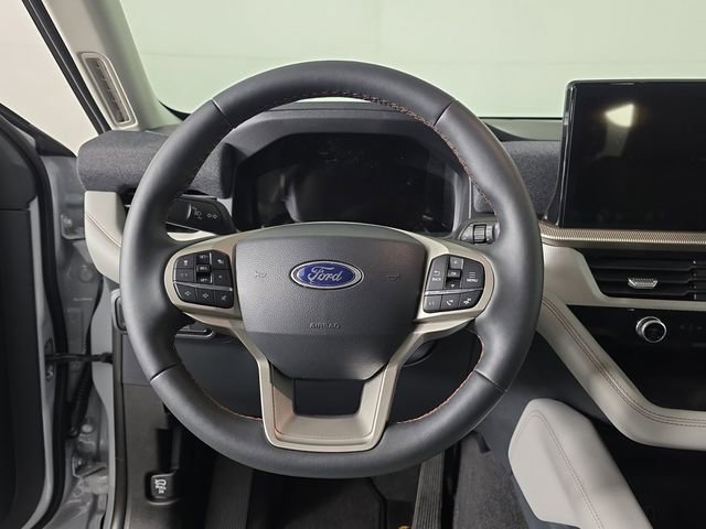 Used 2026 Ford Explorer Active w/ Active Comfort Package AWD/4WD image 10