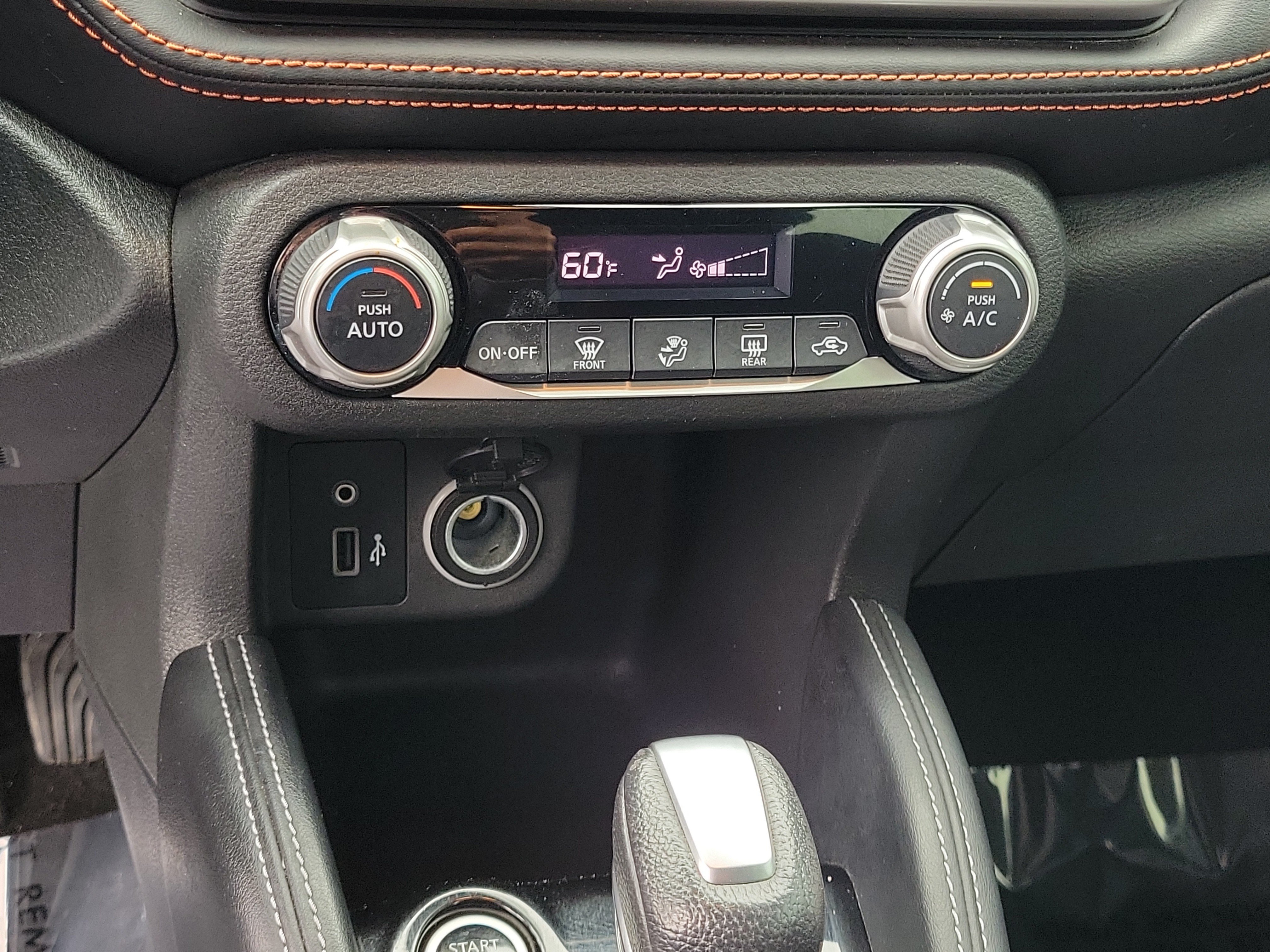 Used 2020 Nissan Kicks SR FWD image 27