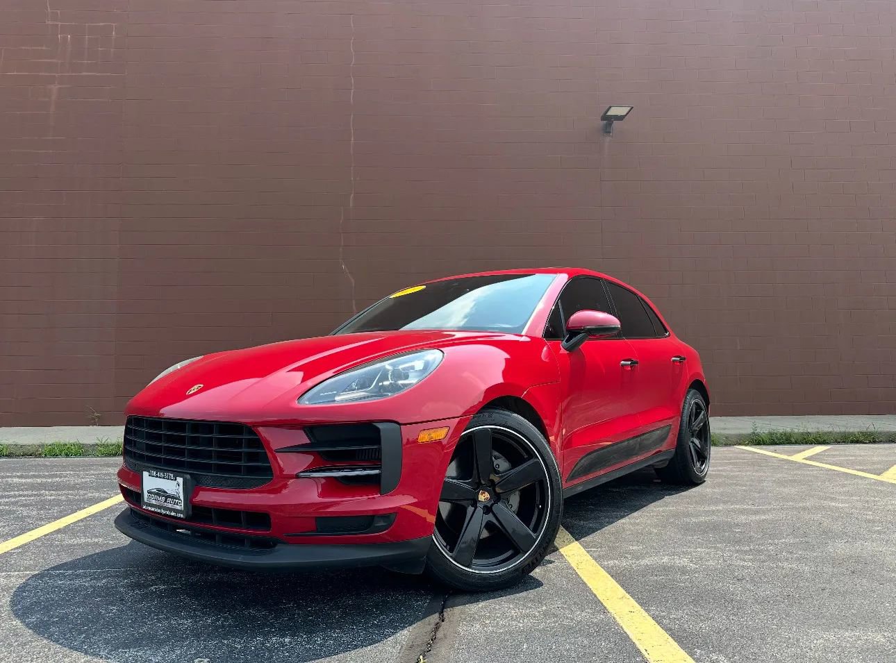 Used 2020 Porsche Macan S image 1