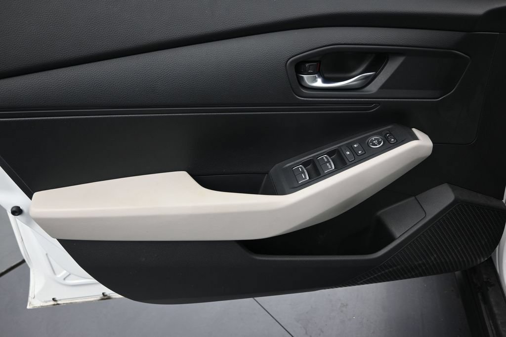 Used 2023 Honda Accord LX image 10