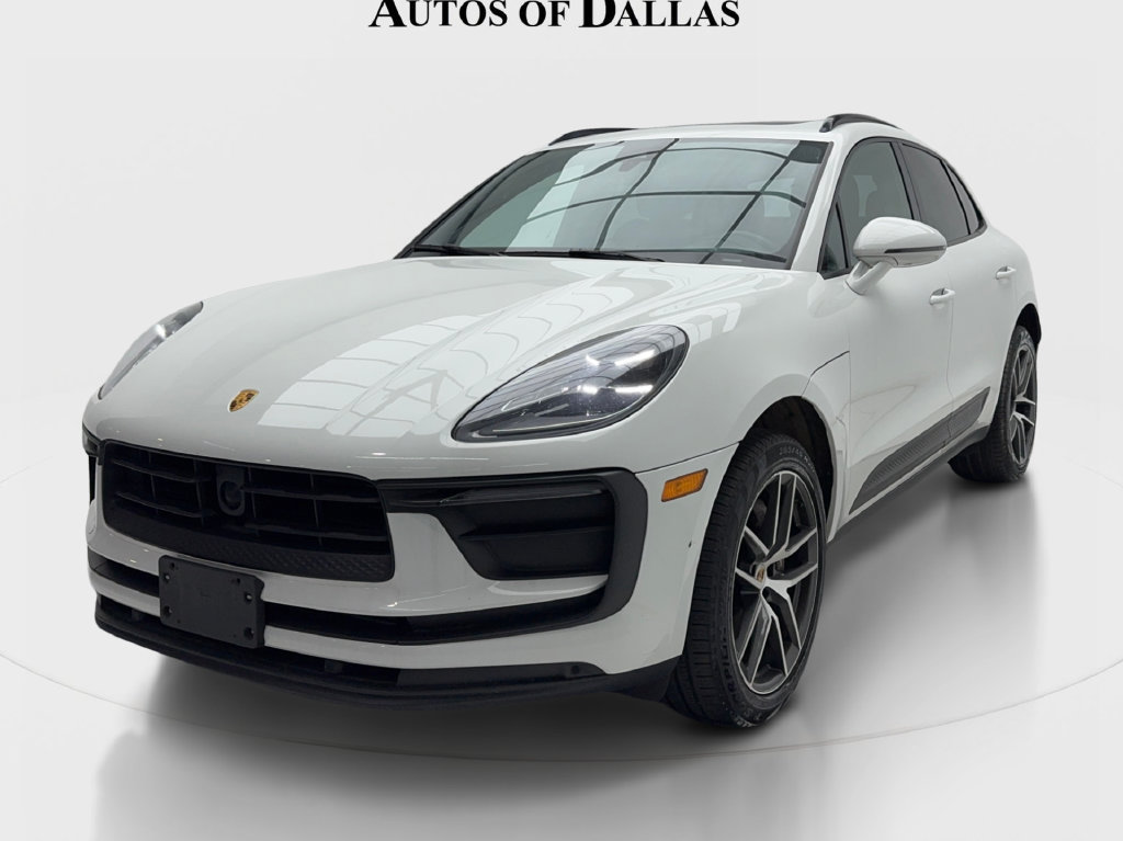 Used 2023 Porsche Macan AWD/4WD image 5