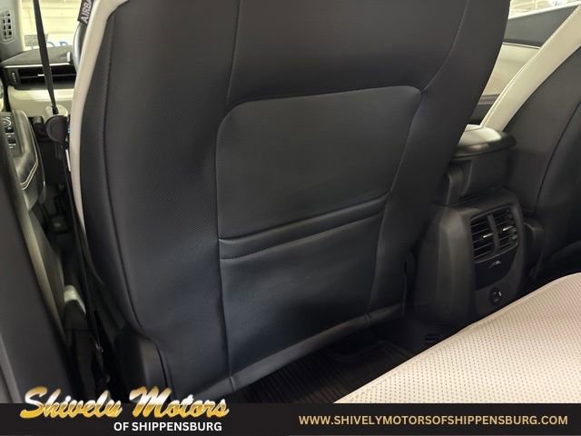 Used 2022 Ford Mustang Mach-E Premium RWD image 25