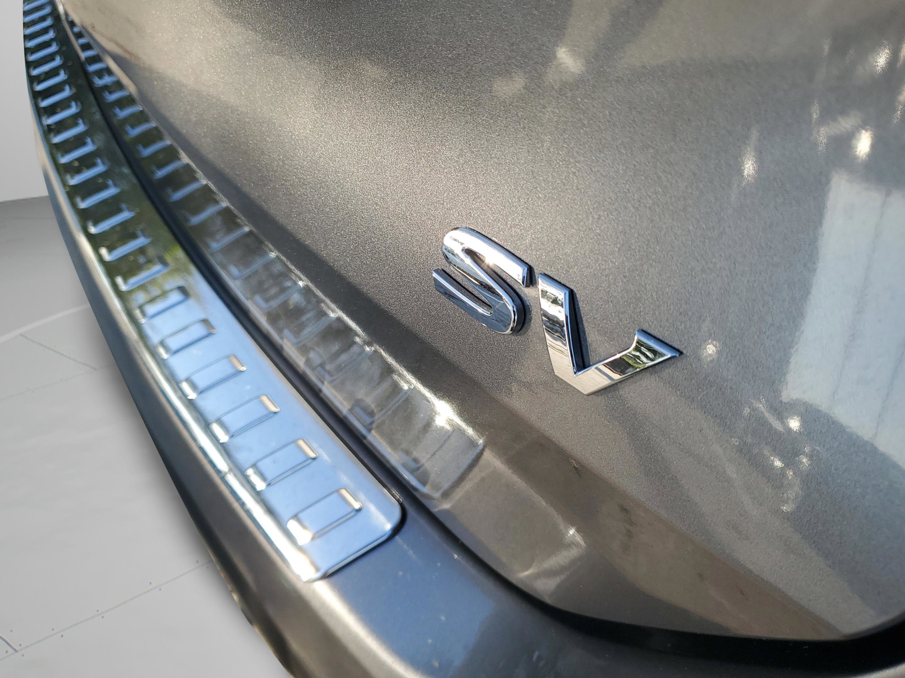 Used 2016 Nissan Rogue SV w/ SV Premium Package image 7