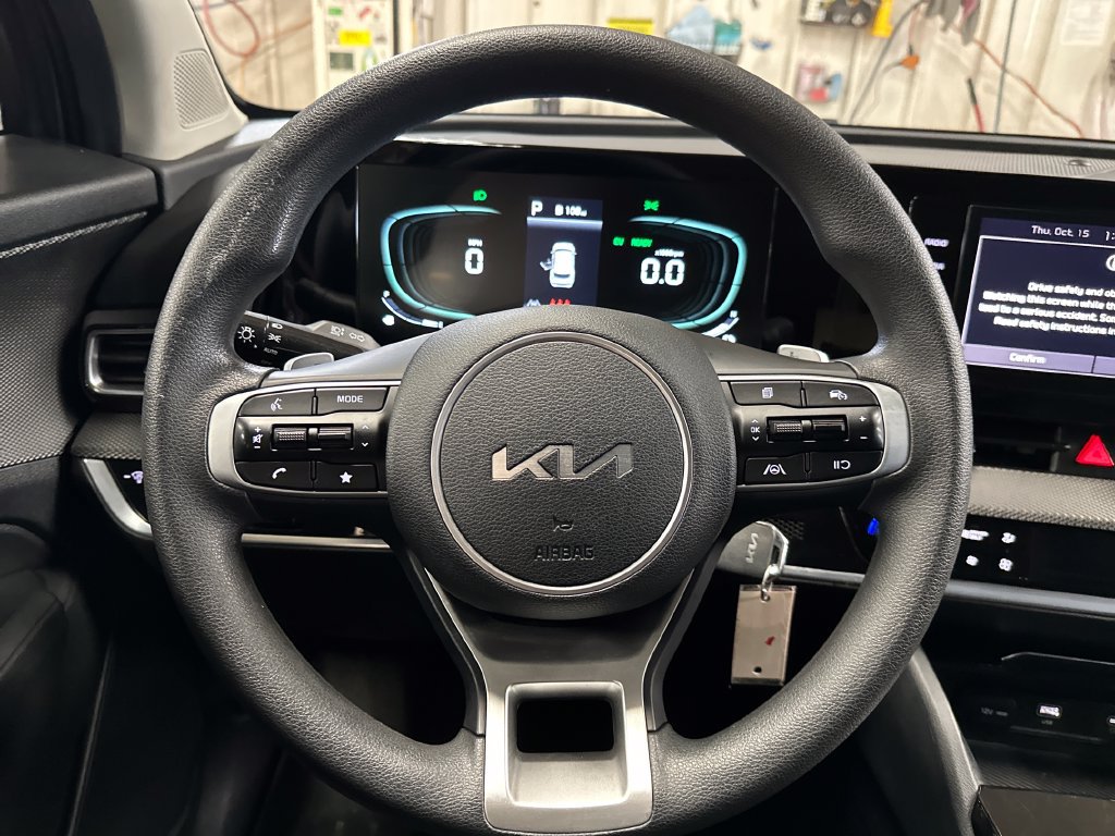Used 2023 Kia Sportage LX AWD/4WD image 20
