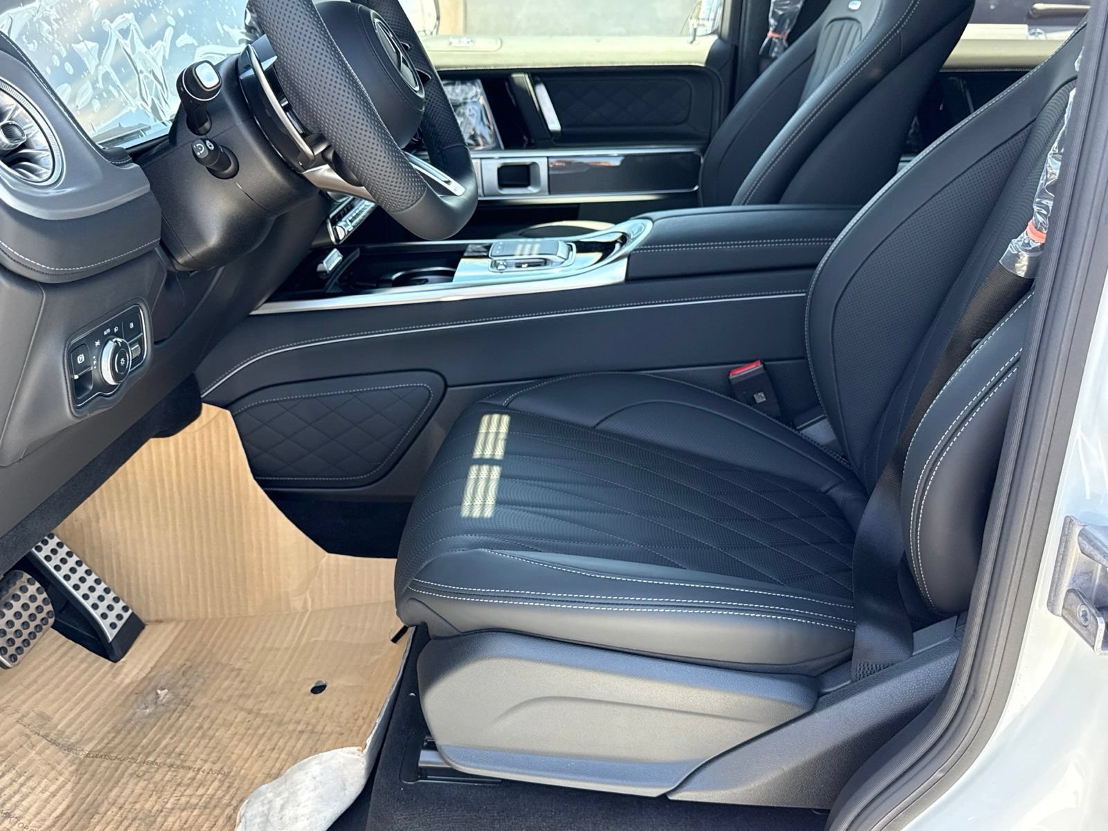 New 2026 Mercedes-Benz G 63 AMG 4MATIC image 17