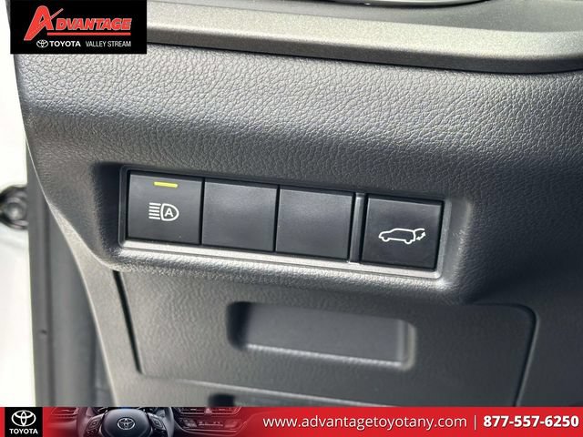 Certified 2024 Toyota Grand Highlander AWD image 27