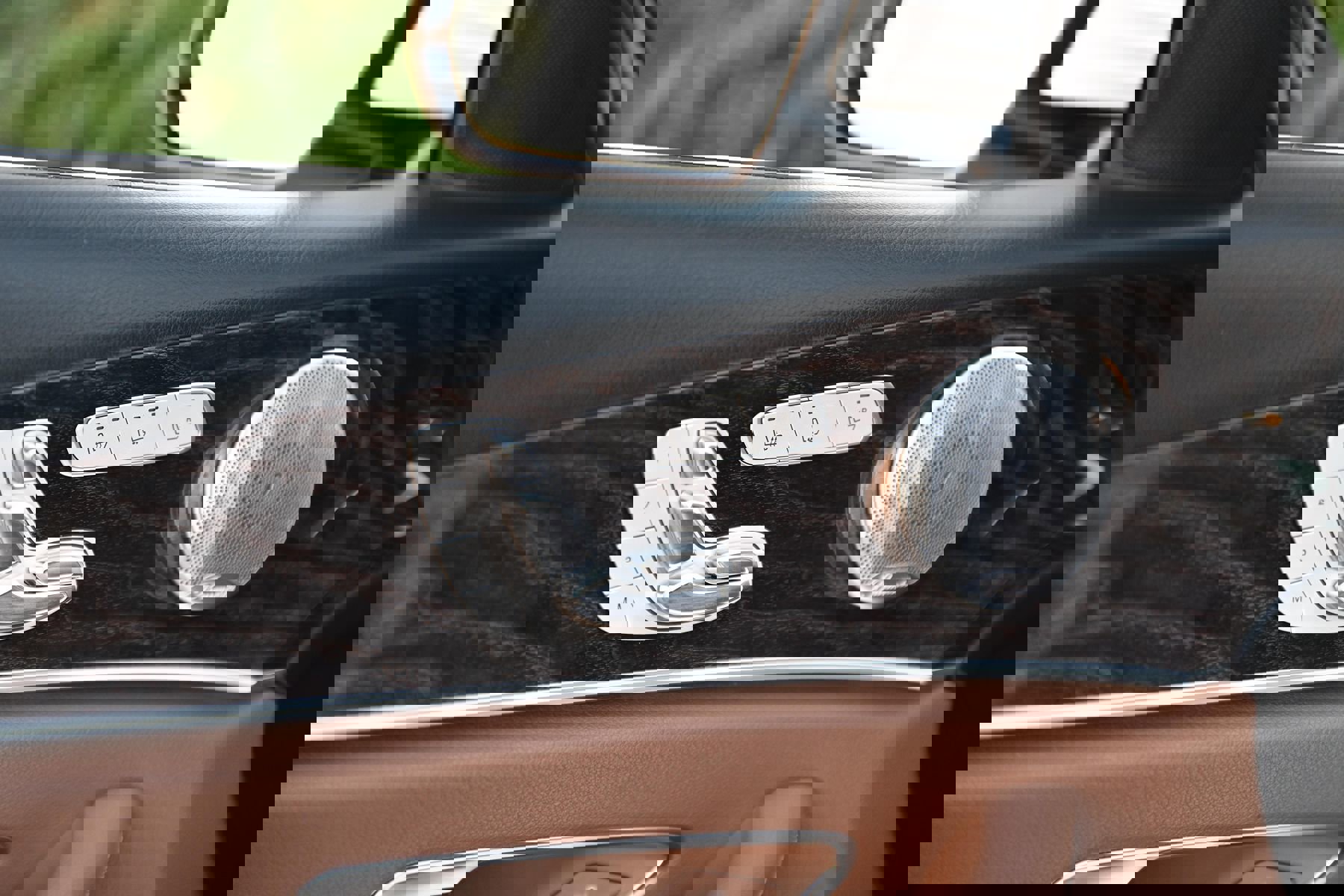 Used 2018 Mercedes-Benz E 300 image 21