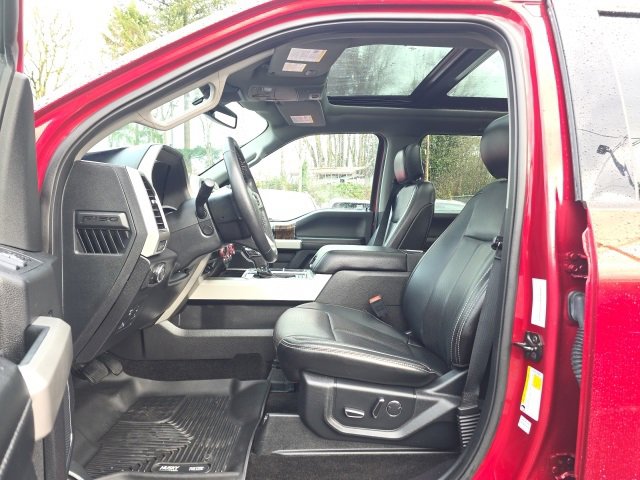 Used 2018 Ford F150 Lariat w/ Equipment Group 502A Luxury image 9