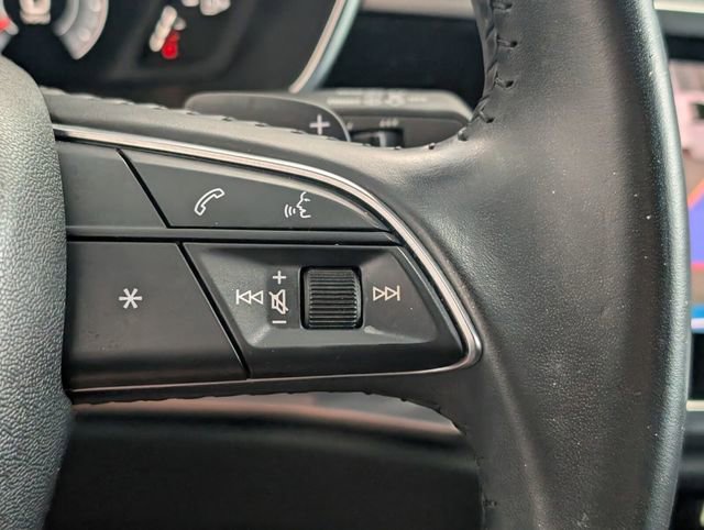 Used 2019 Audi Q3 2.0T Premium Plus image 23