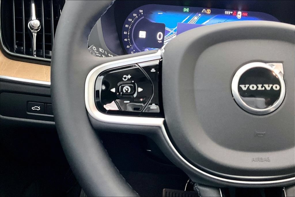 New 2026 Volvo XC60 T8 Core w/ Climate Package AWD/4WD image 16