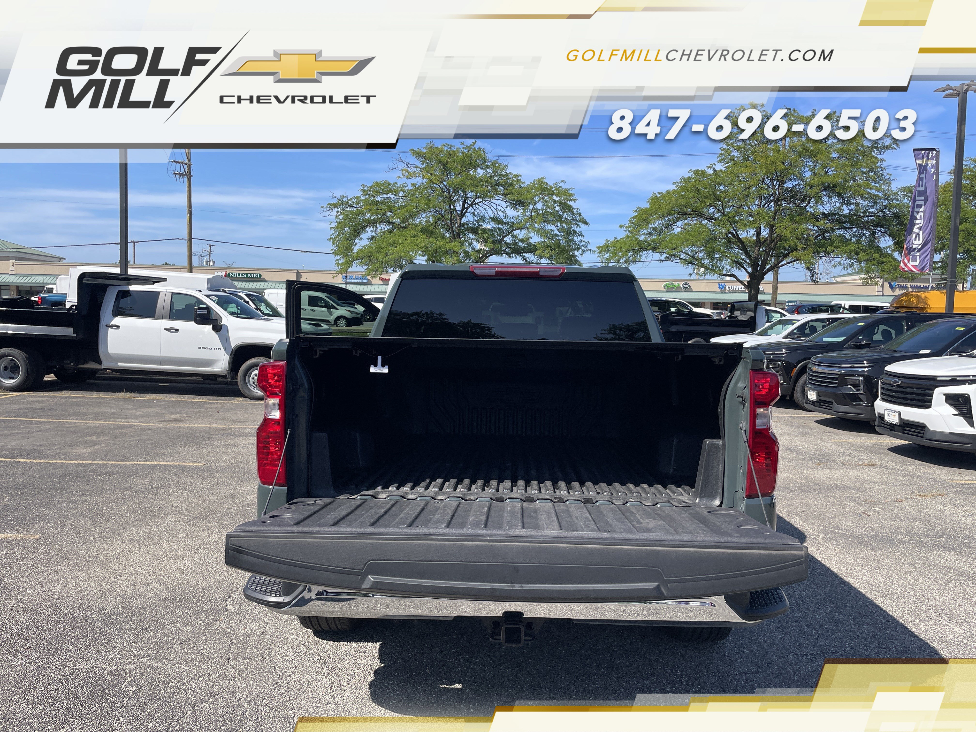Certified 2025 Chevrolet Silverado 1500 LT AWD/4WD image 10
