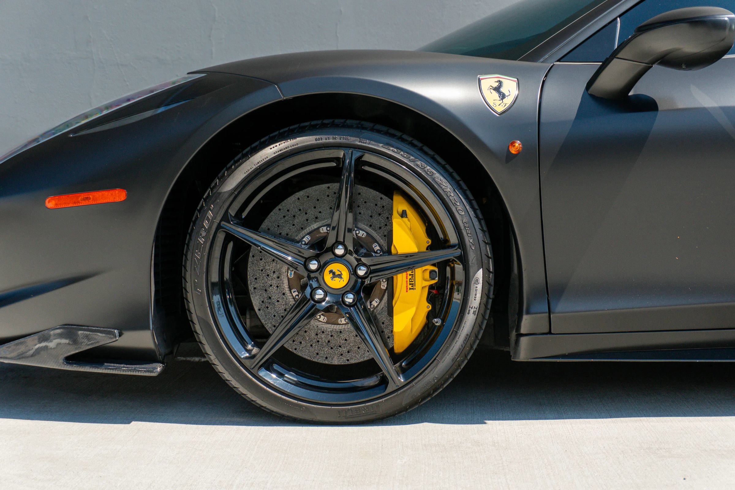 Used 2012 Ferrari 458 Italia Coupe image 17