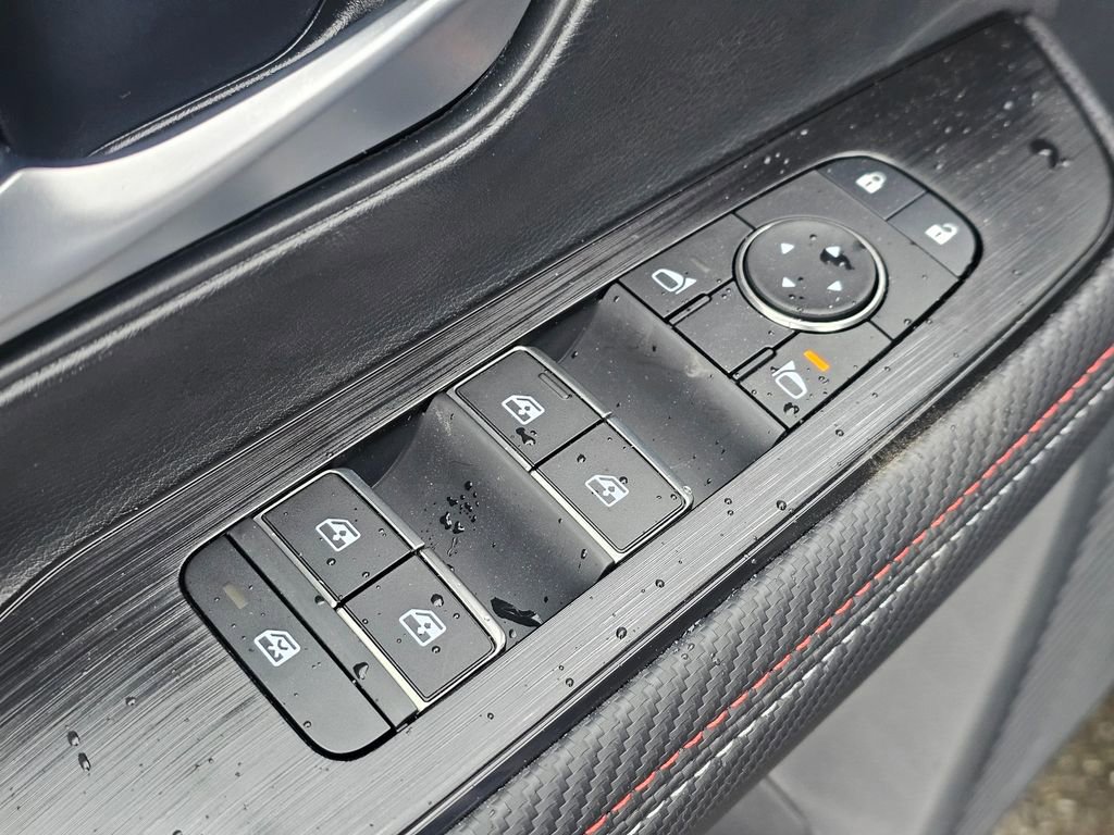 New 2026 Nissan Kicks SR w/ Cold Weather Package image 29